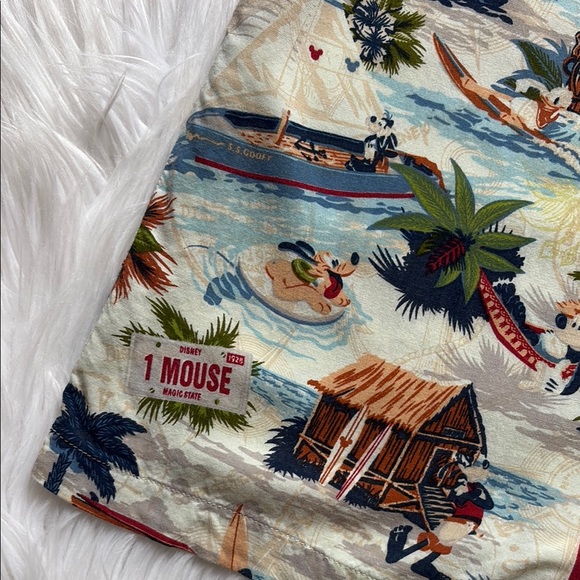 Disney Tropical Print With Disney Characters , Short Sleeve Shirt, Size Small - Picture 2 of 10